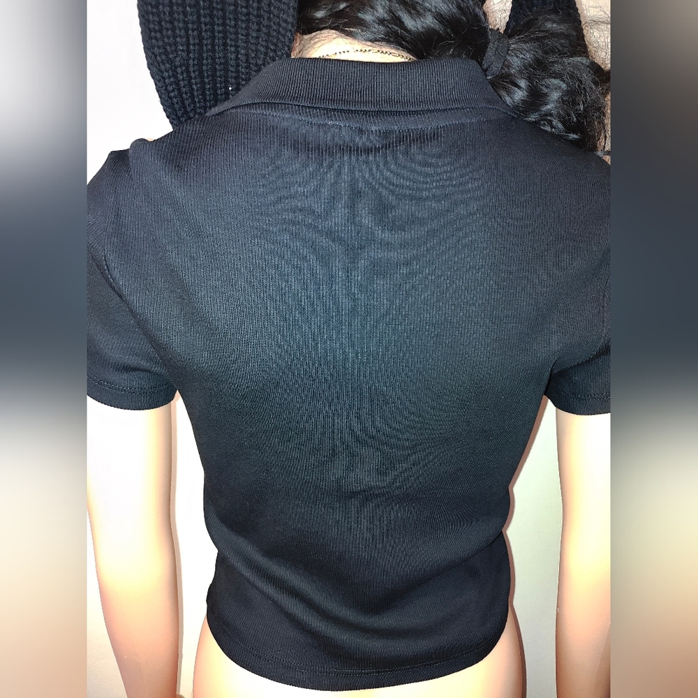 Women's Black Crop Top - Picture 3 of 4